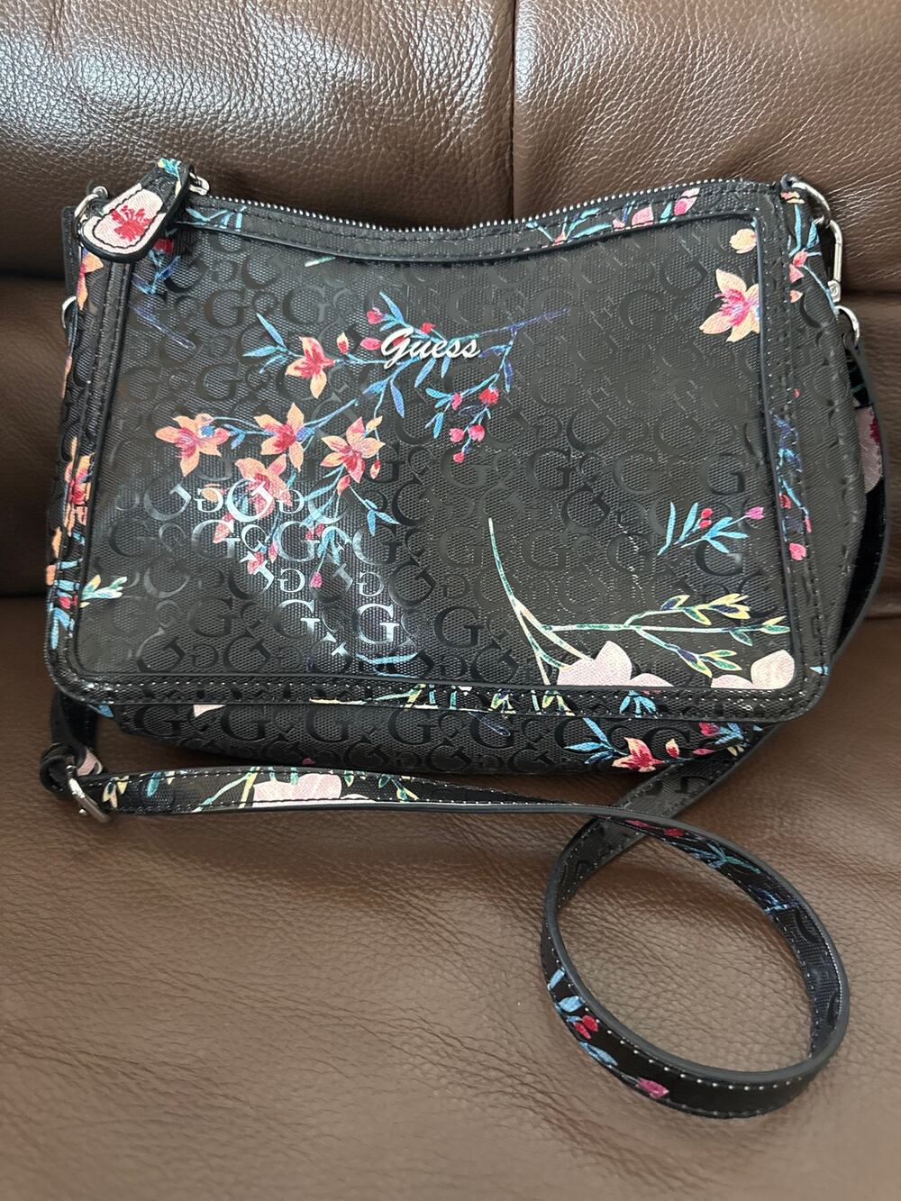 GUESS Floral Print Crossbody Bag — Black Logo Monogram, Silver Hardware